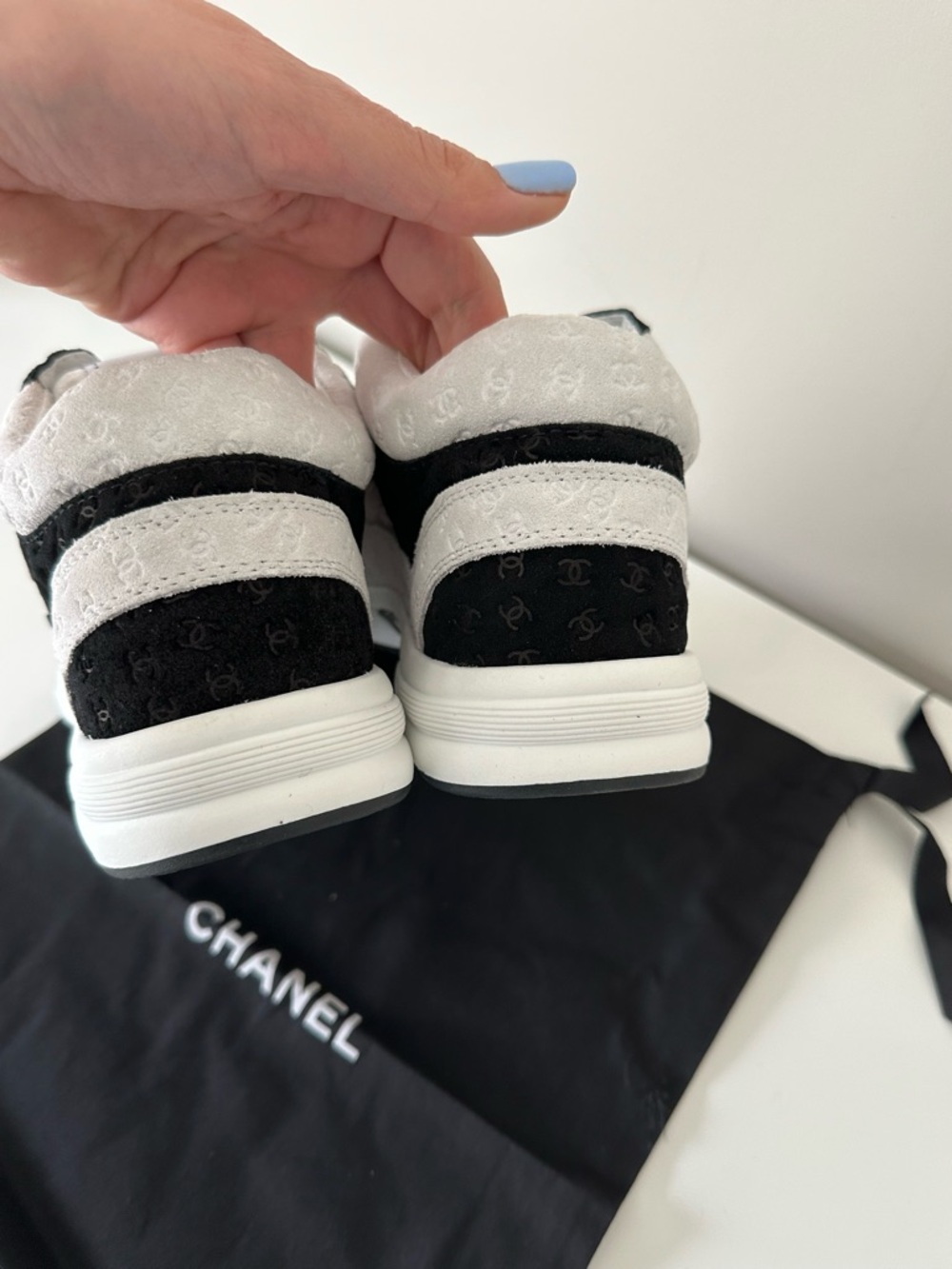 CHANEL Black and White Sneakers - Picture 6 of 7